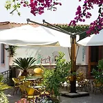 Fico D'india Relais 3* 푸로레