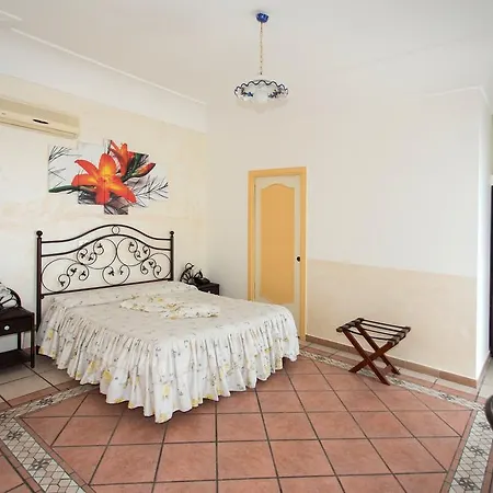 Fico D'india Relais 3* Furore
