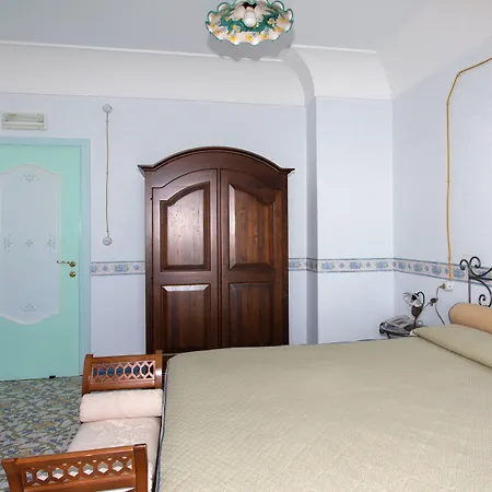 Hotell Fico D'india Relais 3*